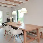 Three-bedroom In * 布拉万德