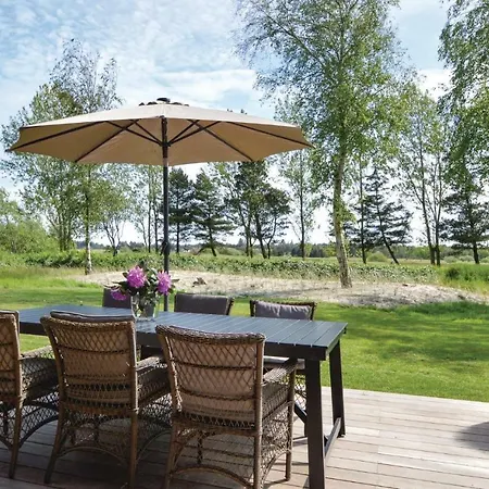 Three-bedroom In * Blavand